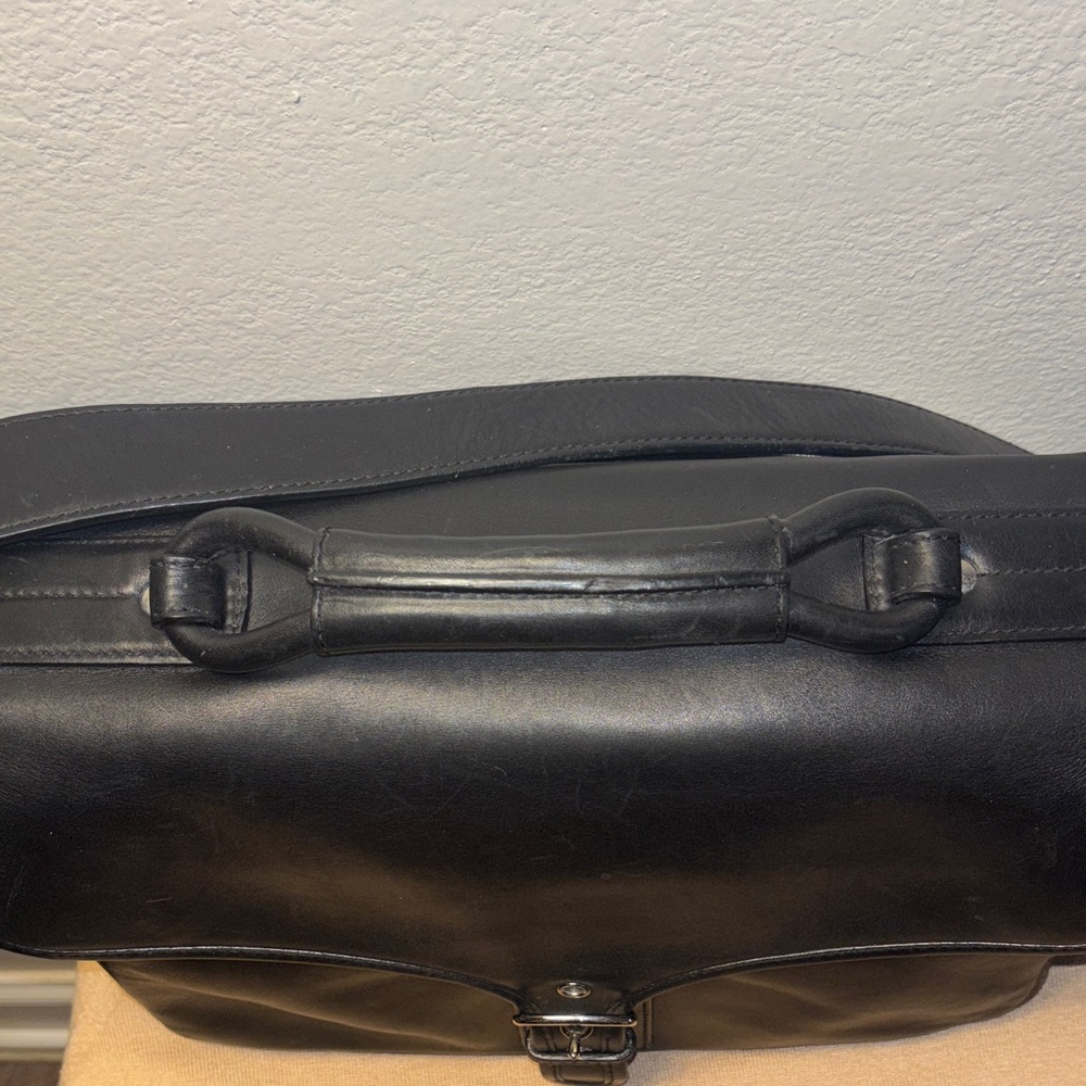 Coach Logan BLK Leather Large Business Portfolio Messenger Laptop #5238 - Picture 4 of 11